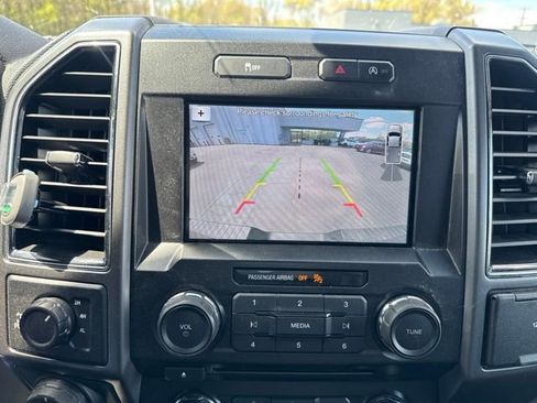 Used 2018 Ford F150 XLT w/ Equipment Group 302A Luxury AWD/4WD image 16