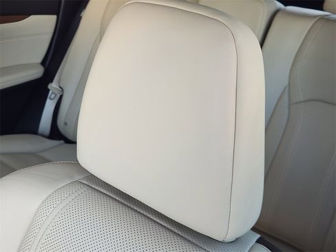 Used 2016 Lexus RX 450h 450h image 25