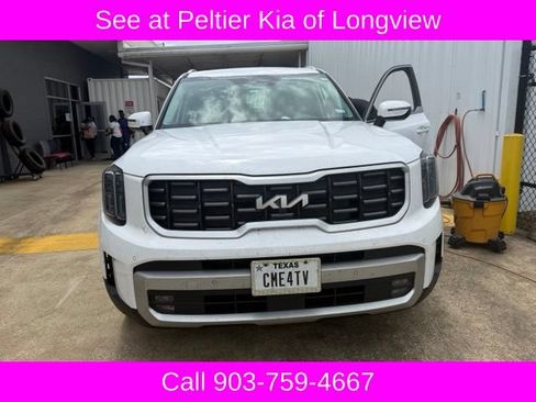 Used 2024 Kia Telluride SX Prestige AWD/4WD image 2