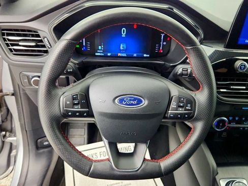 Used 2024 Ford Escape ST-Line w/ Cold Weather Package FWD image 12