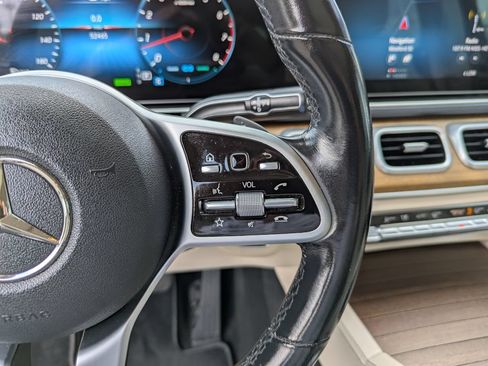 Used 2021 Mercedes-Benz GLS 450 4MATIC image 18