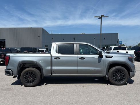 Used 2024 GMC Sierra 1500 Pro w/ Graphite Edition AWD/4WD image 2