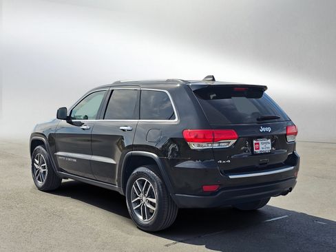 Used 2018 Jeep Grand Cherokee Limited AWD/4WD image 3