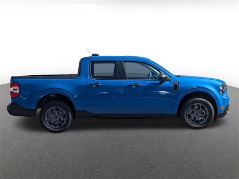 New 2025 Ford Maverick XLT w/ Equipment Group 301A image 2