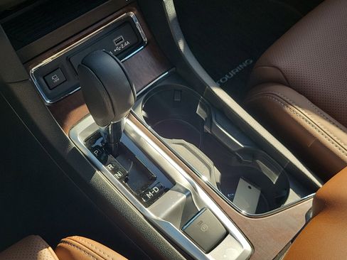 Certified 2024 Subaru Ascent Touring image 30