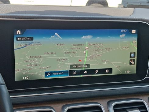 Used 2023 Mercedes-Benz GLS 450 4MATIC image 21