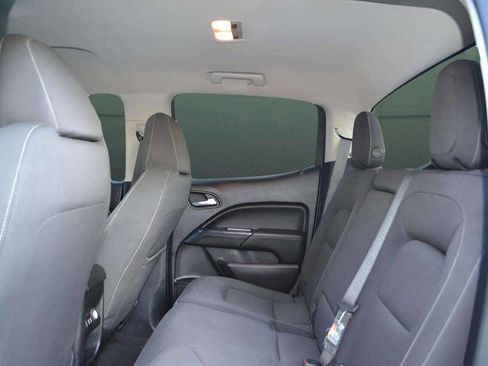 Used 2018 GMC Canyon SLE w/ SLE Convenience Package image 18