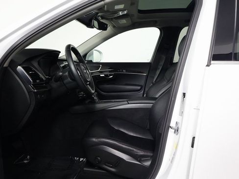 Used 2017 Volvo XC90 T6 Momentum w/ Vision Package AWD/4WD image 10