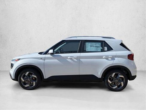 New 2026 Hyundai Venue SEL image 5