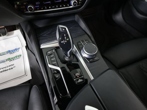 Used 2021 BMW 540i xDrive w/ M Sport Package AWD/4WD image 40