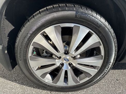 Used 2020 Subaru Ascent Limited w/ Technology Package image 9