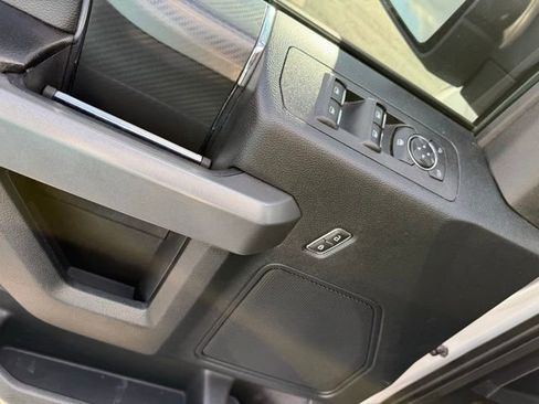 Used 2018 Ford F150 XLT w/ Equipment Group 302A Luxury image 11