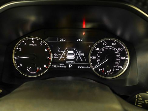 Used 2024 Mitsubishi Outlander AWD image 24