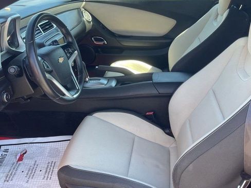 Used 2015 Chevrolet Camaro LT image 5