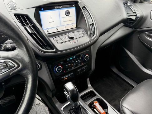 Used 2019 Ford Escape SEL AWD/4WD image 25