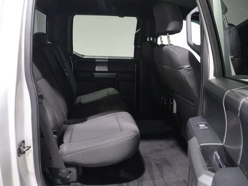 Used 2016 Ford F150 XLT w/ Equipment Group 302A Luxury AWD/4WD image 21