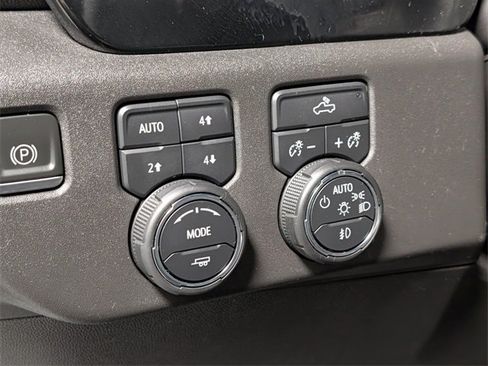 Used 2023 Chevrolet Silverado 1500 RST image 17