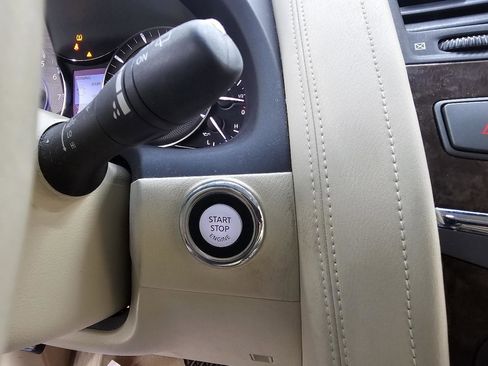 Used 2015 INFINITI QX80 4WD w/ 22" Wheel Package image 37