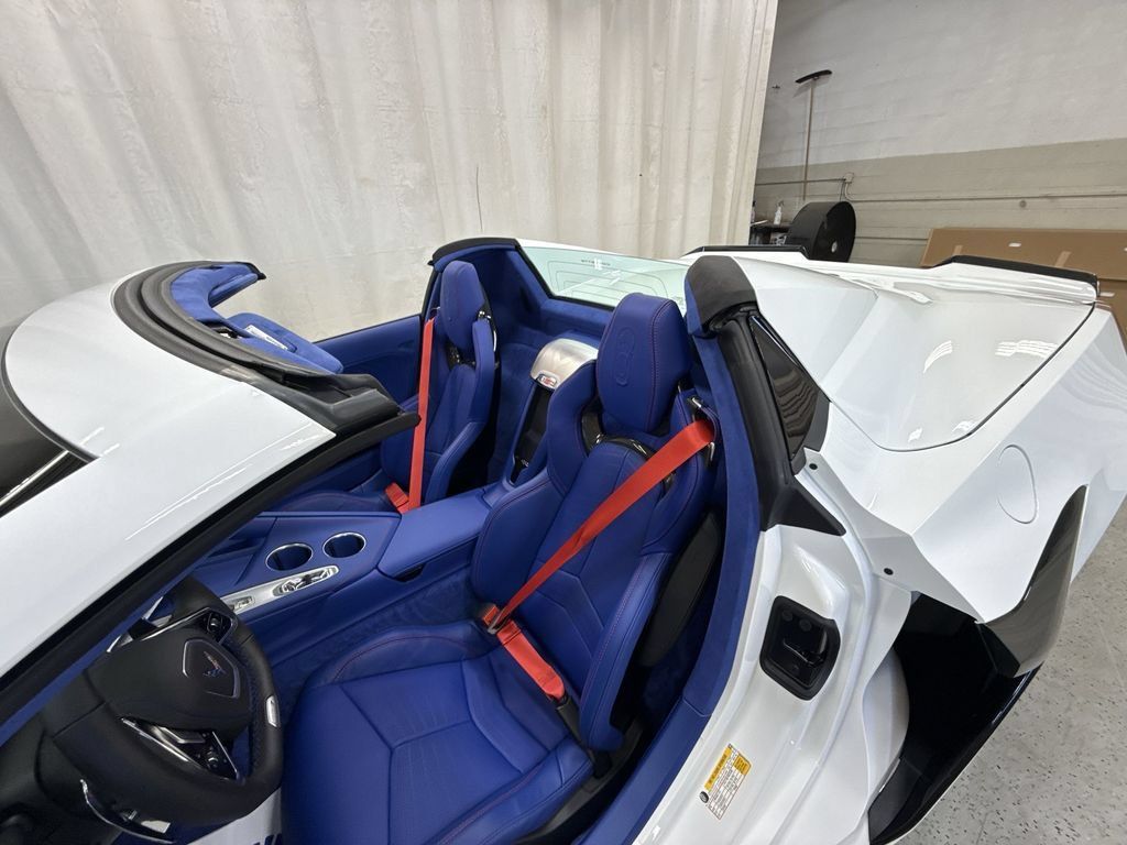 New 2027 Chevrolet Corvette Grand Sport w/ Grand Sport Launch Edition RWD image 26