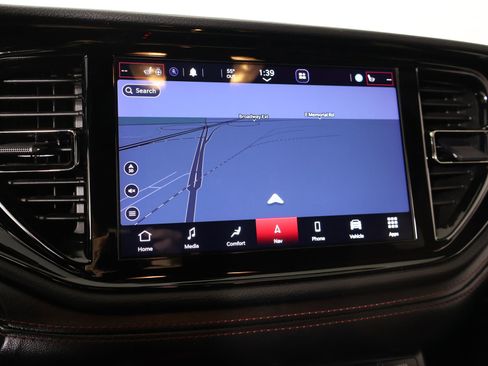Used 2022 Dodge Durango R/T AWD/4WD image 7