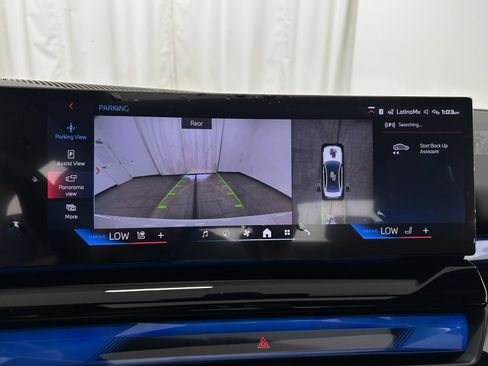 Used 2025 BMW i5 M60 w/ Premium Package image 18