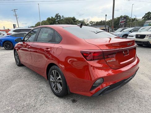 Used 2024 Kia Forte LXS w/ LXS Technology Package FWD image 7