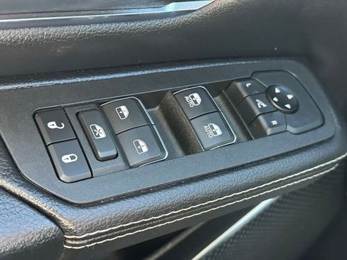 Used 2025 RAM 1500 Laramie w/ Sport Appearance Package image 21