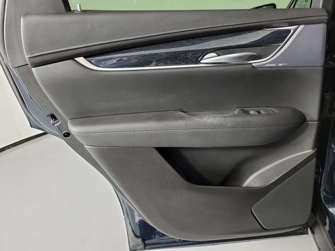 Certified 2025 Cadillac XT5 Premium Luxury AWD/4WD image 14