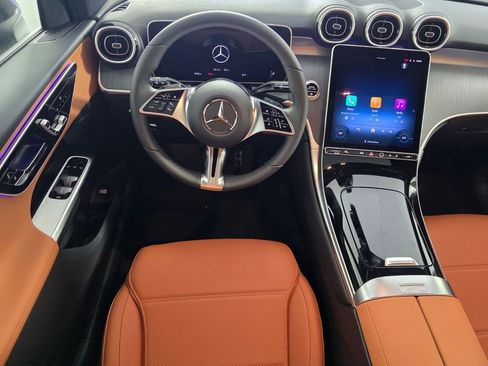 New 2026 Mercedes-Benz GLC 300 image 10