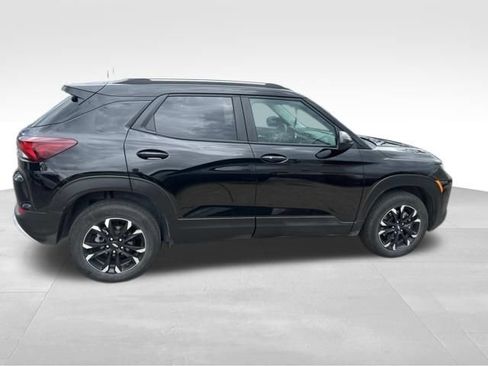 Used 2022 Chevrolet TrailBlazer LT AWD/4WD image 6