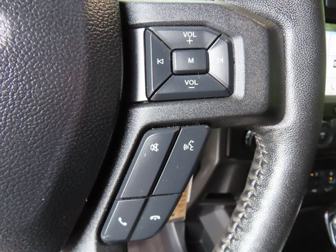 Used 2018 Ford F150 XLT w/ Equipment Group 302A Luxury image 24