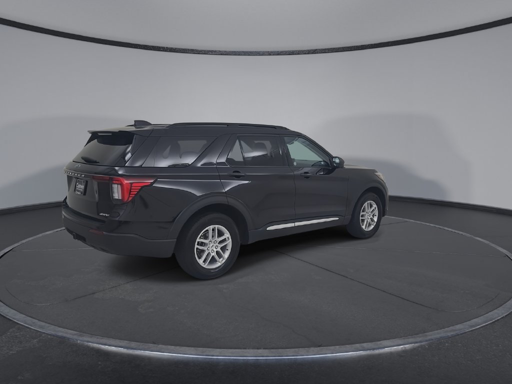 Used 2025 Ford Explorer Active AWD/4WD image 16