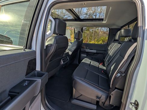 New 2026 Ford F350 Lariat w/ Lariat Ultimate Package image 7