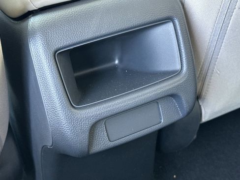 New 2026 Honda HR-V LX image 32