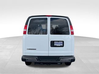 Used 2024 Chevrolet Express 3500 LT w/ LT Preferred Equipment Group video 3