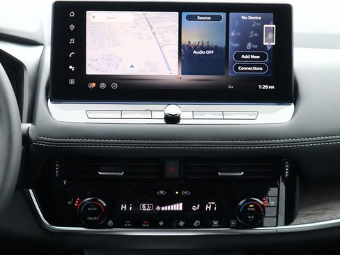 New 2026 Nissan Rogue Platinum image 15