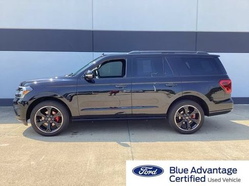 Used 2023 Ford Expedition Limited AWD/4WD image 1