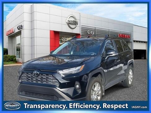 Used 2024 Toyota RAV4 Limited w/ Weather Package image 4