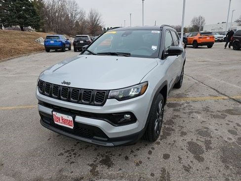 New 2026 Jeep Compass Limited AWD/4WD image 1