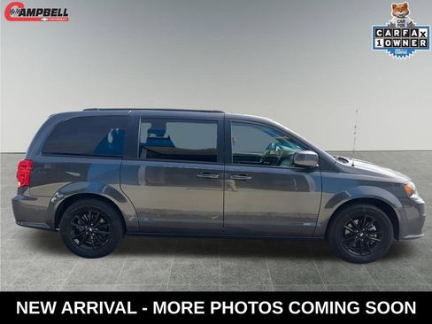 Used 2020 Dodge Grand Caravan SE image 6