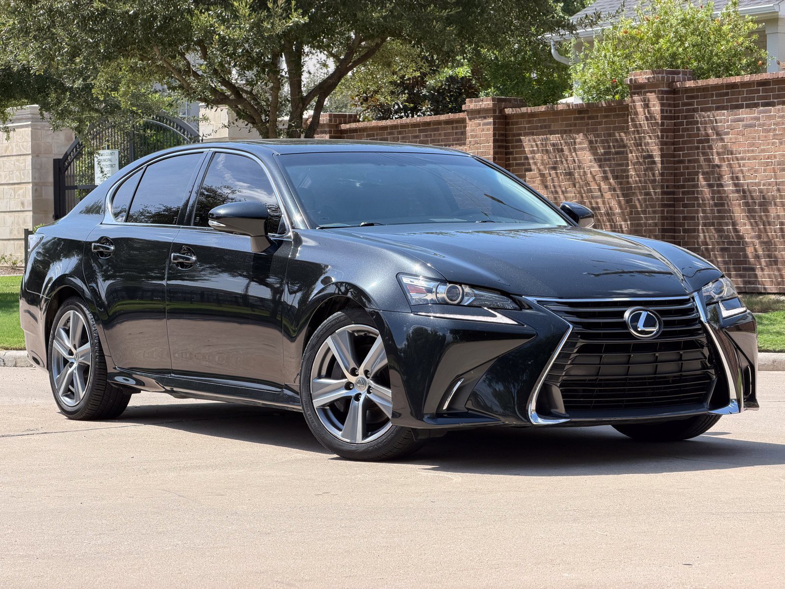 Used 2016 Lexus GS 200t w/ Premium Package RWD image 1