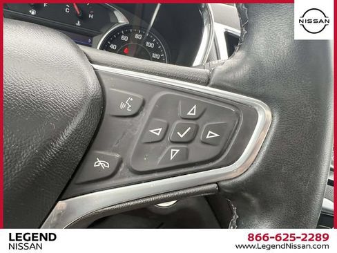 Used 2023 Chevrolet Equinox Premier AWD/4WD image 25