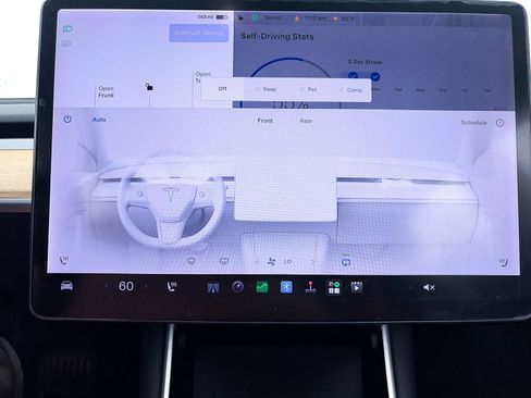 Used 2018 Tesla Model 3 Long Range RWD image 29