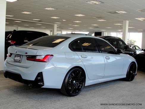 Used 2024 BMW 330i Sedan w/ M Sport Package image 68