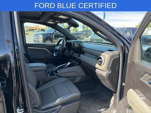 Used 2024 Chevrolet Colorado ZR2 w/ ZR2 Convenience Package III AWD/4WD image 34