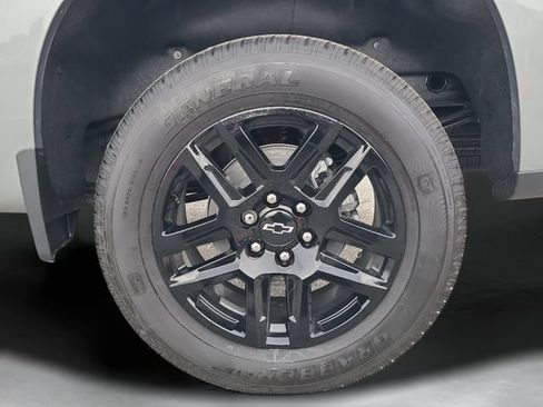 New 2026 Chevrolet Silverado 1500 Custom RWD image 32