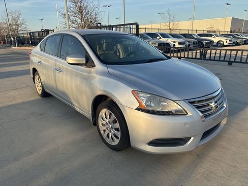 Used 2013 Nissan Sentra S image 2