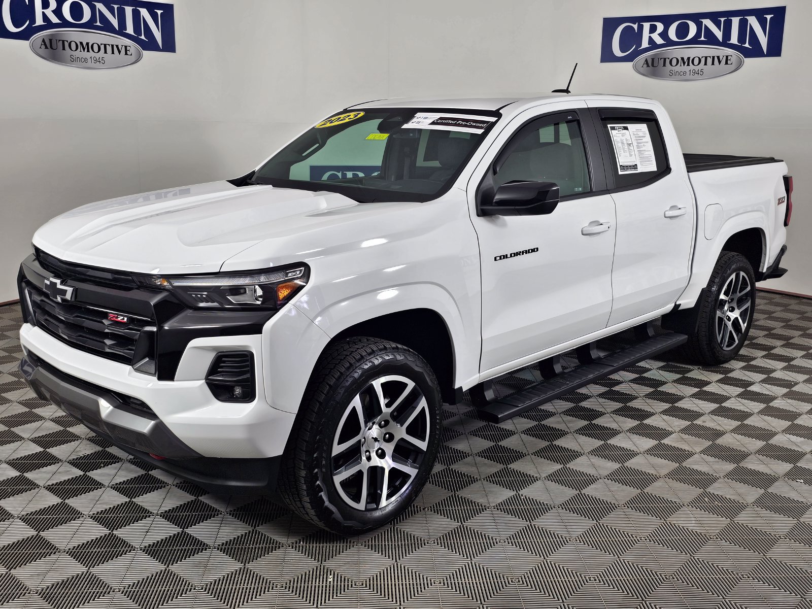 Used 2023 Chevrolet Colorado Z71 w/ Z71 Convenience Package 2 AWD/4WD image 34