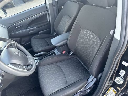 Used 2025 Mitsubishi Outlander Sport ES AWD/4WD image 15
