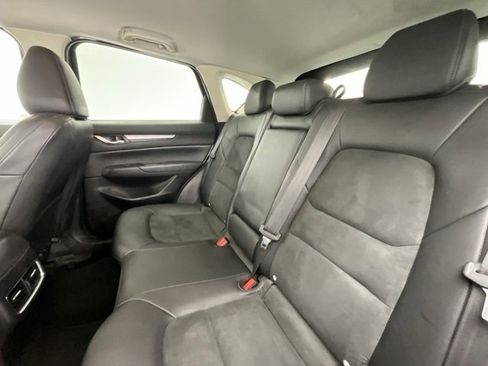 Used 2019 MAZDA CX-5 Touring image 4